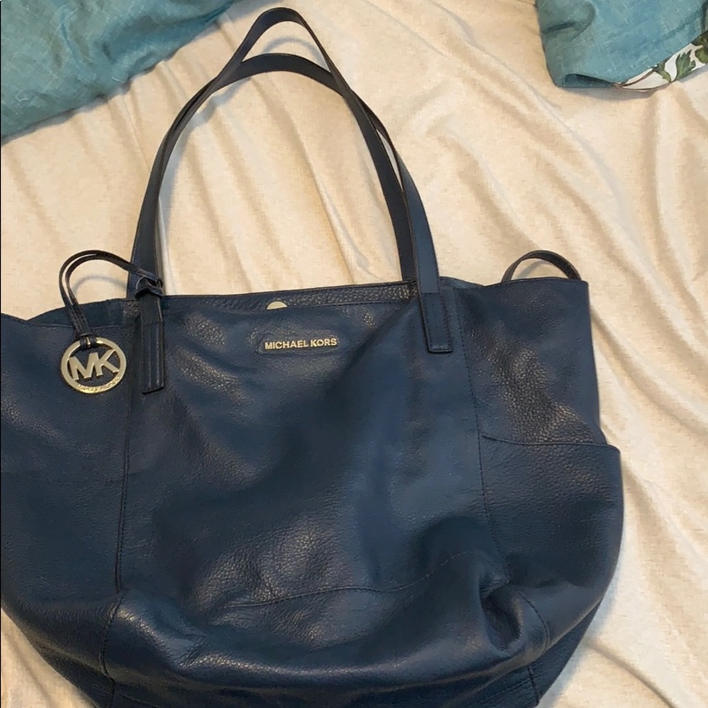 MK shoulder bag dark blue new
